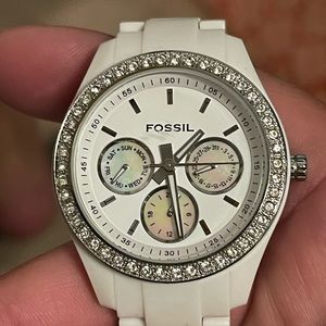 Fossil Stella white resin quartz watch, rhinestone, water resistant, new battery